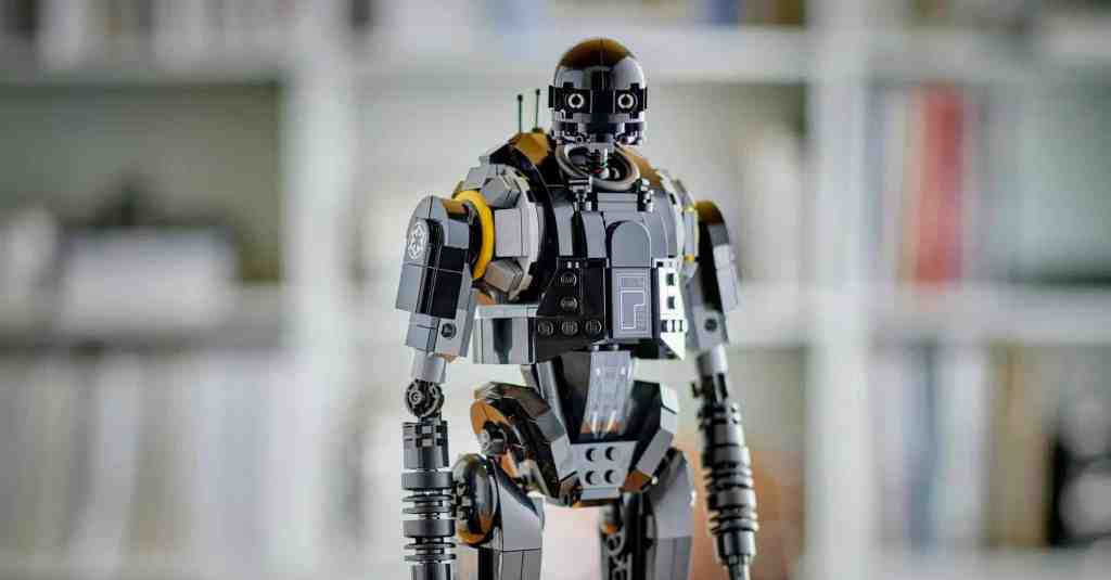 LEGO Star Wars K-2SO (75434): Andor-Neuheit für die Brick-Built Characters Reihe